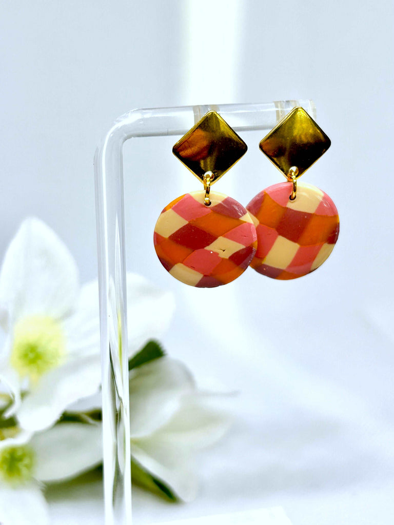 1960s Kitchen Wallpaper Pink and Orange Dangle Polymer Clay Earrings Rounds