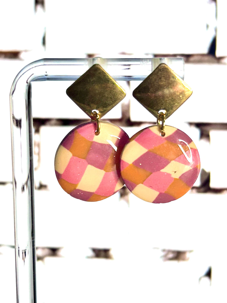 Orange and pink 1960s style polymer clay earrings with golden hardware